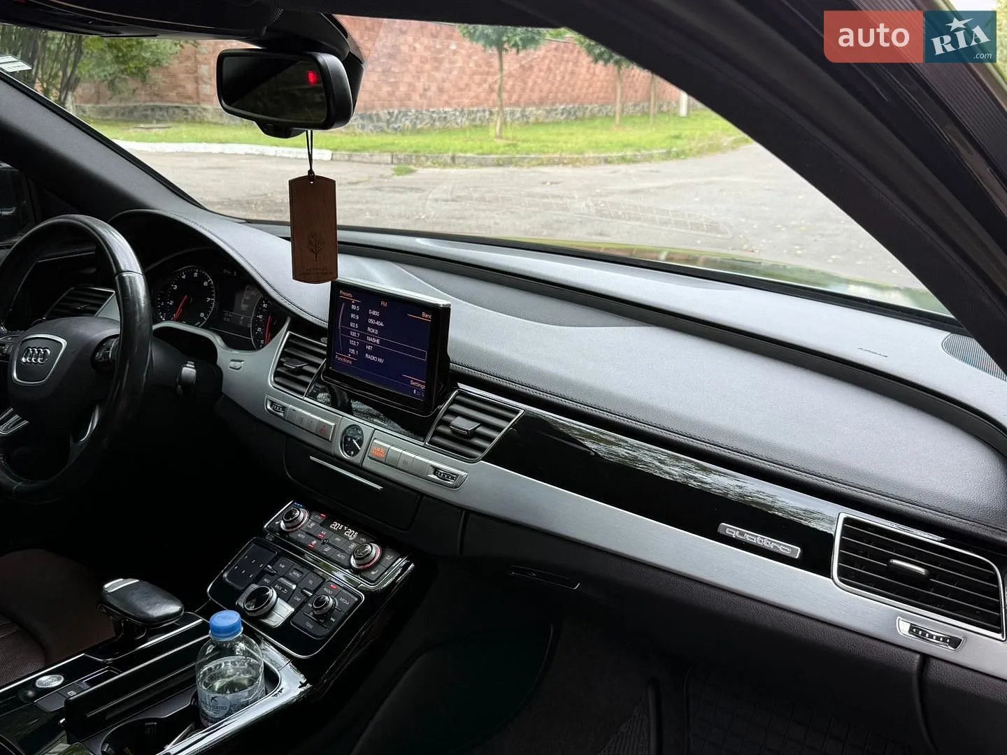 2013 Audi A8 - мініатюра 24