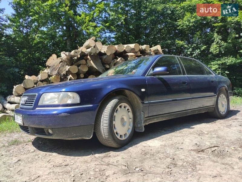 Audi A8 2000