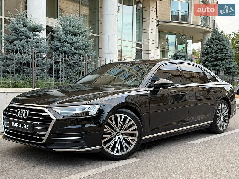 Седан Audi A8 2021 в Києві