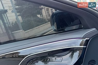 Седан Audi A8 2021 в Києві