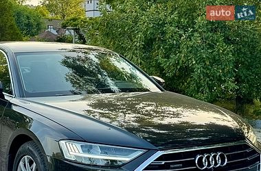 Седан Audi A8 2018 в Дніпрі