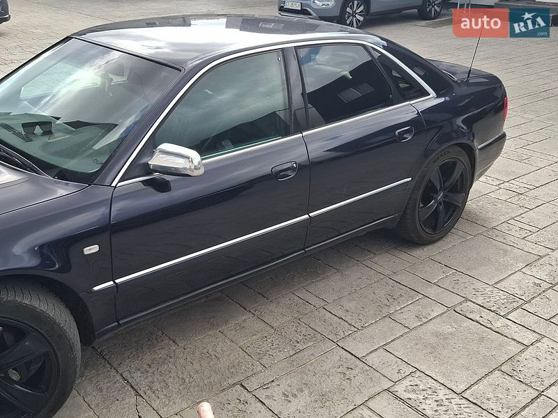 Седан Audi A8 2000 в Миколаєві