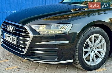 Седан Audi A8 2018 в Дніпрі