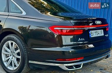 Седан Audi A8 2018 в Днепре