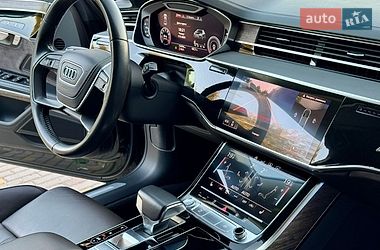 Седан Audi A8 2018 в Дніпрі