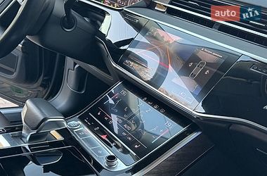 Седан Audi A8 2018 в Днепре