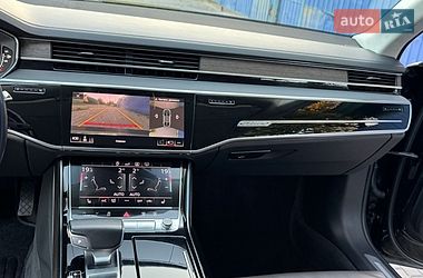 Седан Audi A8 2018 в Днепре
