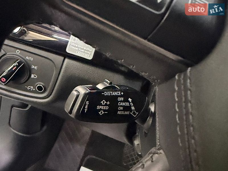 Седан Audi A8 2013 в Надворной