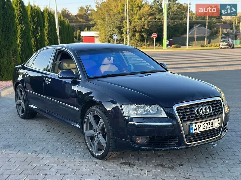 Audi A8 2003