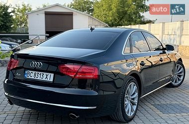 Седан Audi A8 2012 в Тернополі