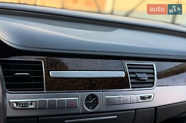 Седан Audi A8 2012 в Тернополі