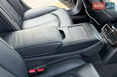 Седан Audi A8 2012 в Тернополі