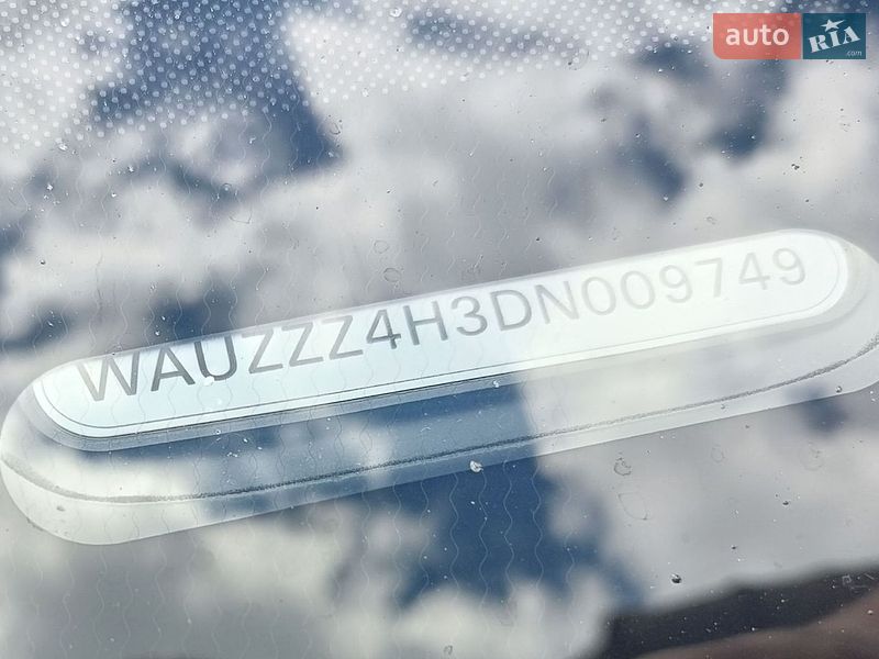 Седан Audi A8 2012 в Києві фото 2 Седан Audi A8 2012 в Києві