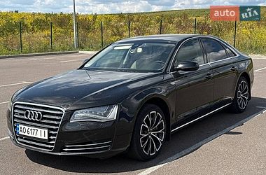 Седан Audi A8 2012 в Рівному