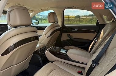 Седан Audi A8 2012 в Рівному