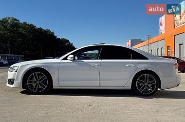 Седан Audi A8 2017 в Києві