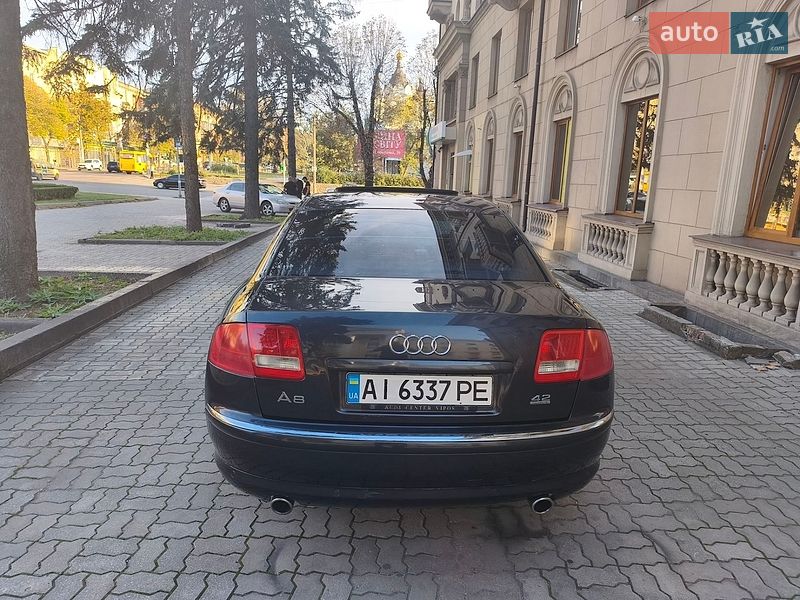 Седан Audi A8 2003 в Запорожье