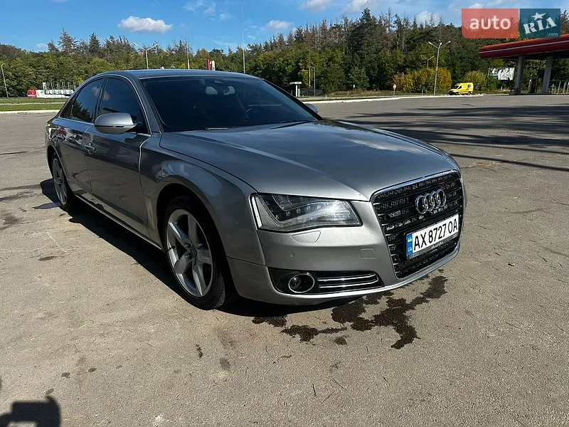 Audi A8