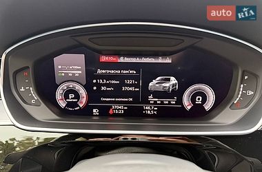 Седан Audi A8 2019 в Києві