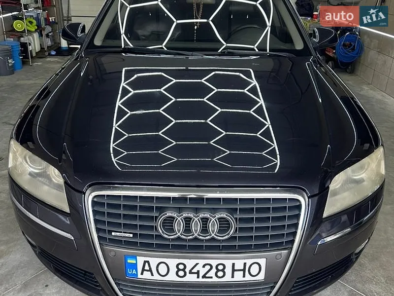 Audi A8 2005