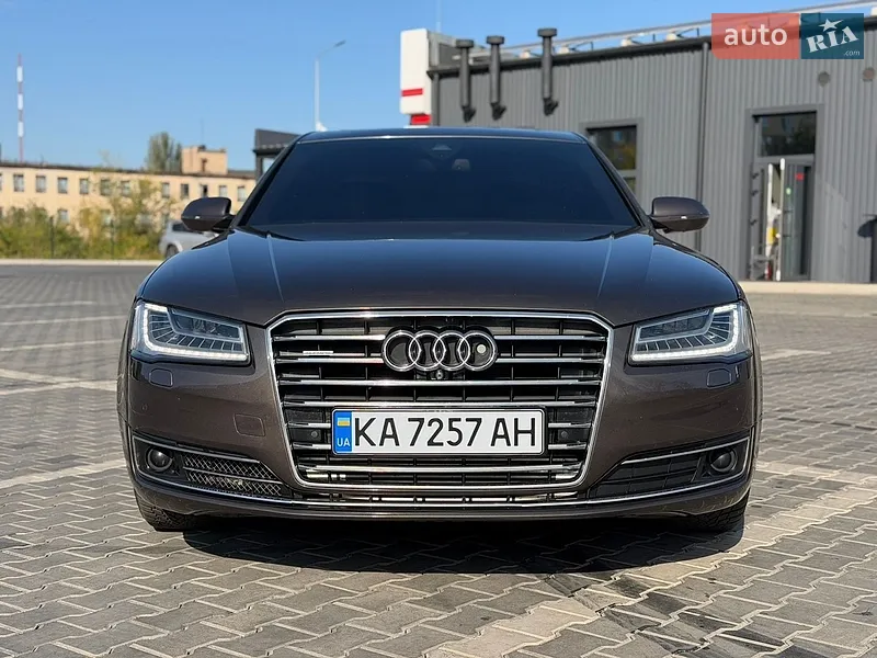 Audi A8 2014