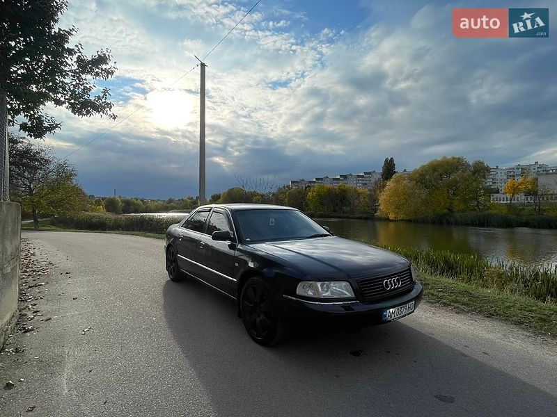 Седан Audi A8 2001 в Белой Церкви