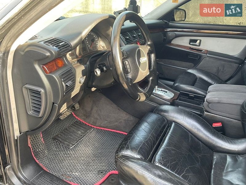 Седан Audi A8 2001 в Белой Церкви