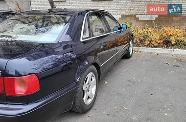 Седан Audi A8 1998 в Броварах