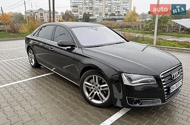 Седан Audi A8 2012 в Кропивницькому