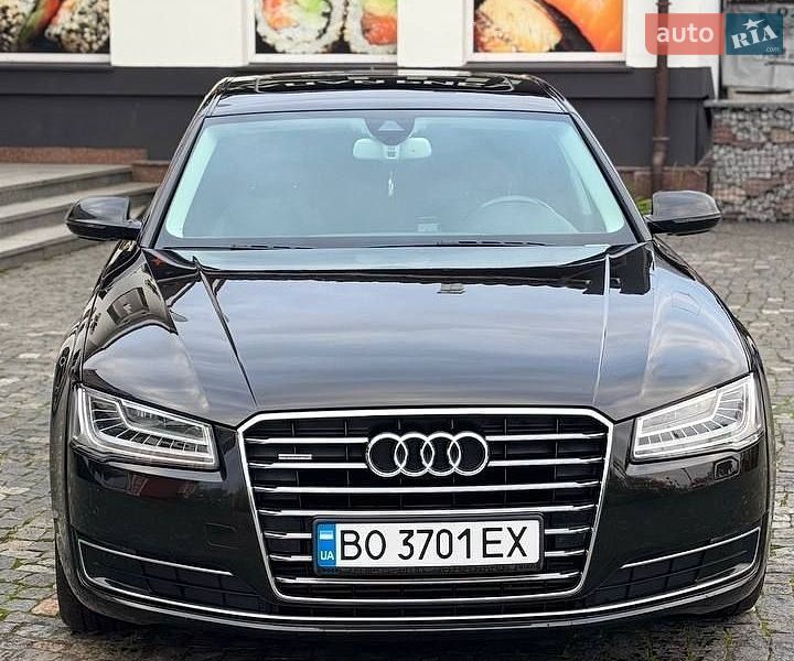 Седан Audi A8 2017 в Житомире