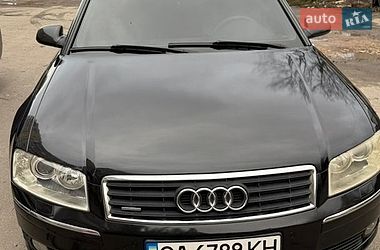 Седан Audi A8 2002 в Умані