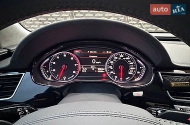 Седан Audi A8 2017 в Киеве