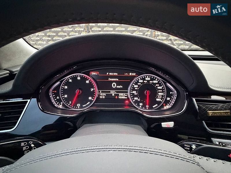 Седан Audi A8 2017 в Киеве
