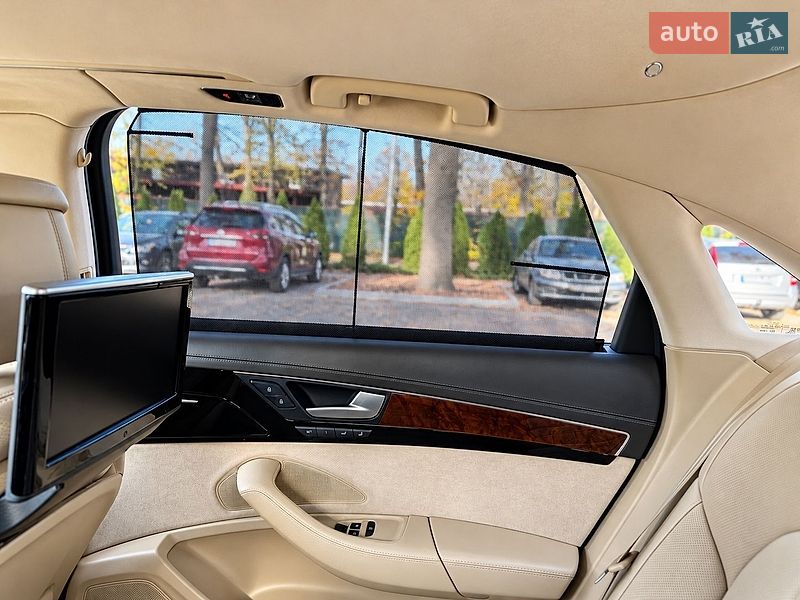 Седан Audi A8 2013 в Харькове