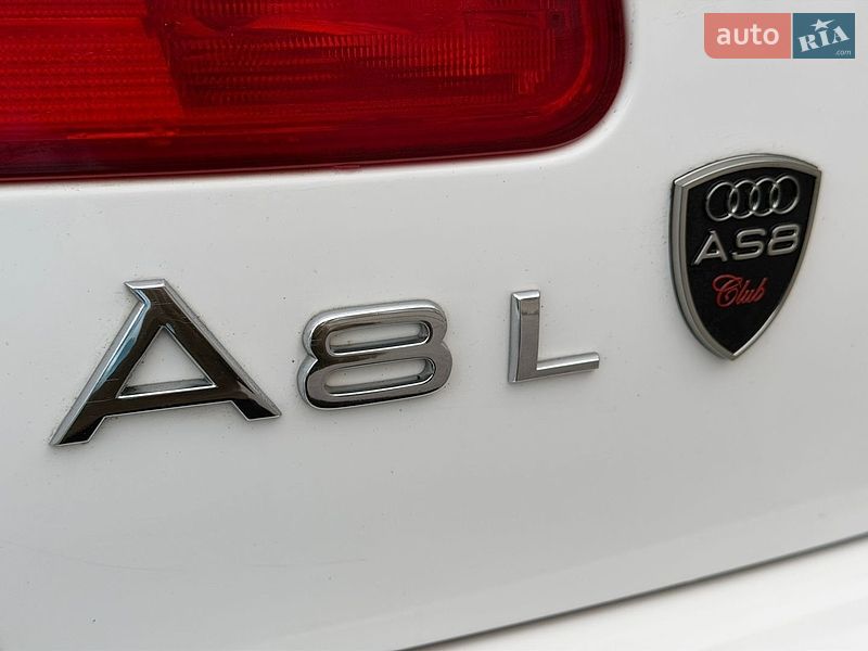 Седан Audi A8 2008 в Жовтих Водах