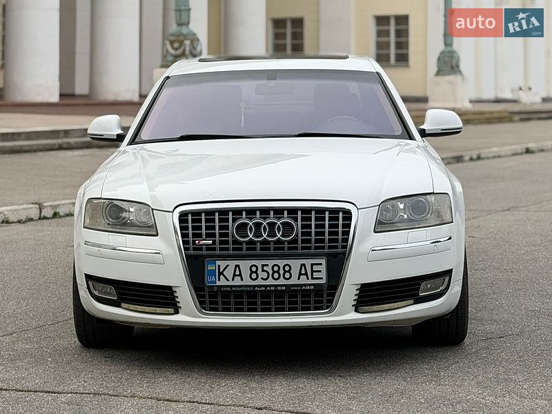 Седан Audi A8 2008 в Жовтих Водах