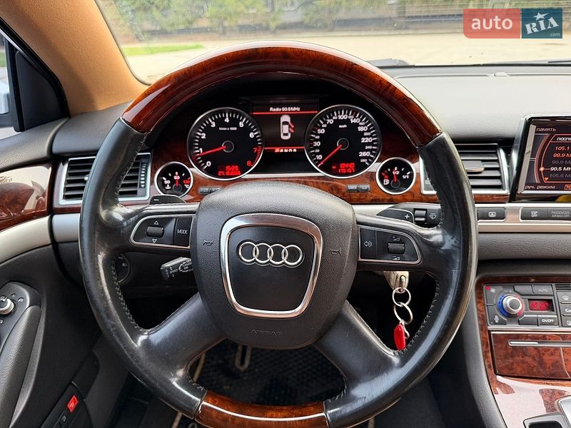 Седан Audi A8 2008 в Жовтих Водах