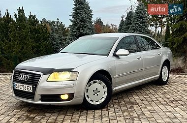 Седан Audi A8 2004 в Софиевской Борщаговке