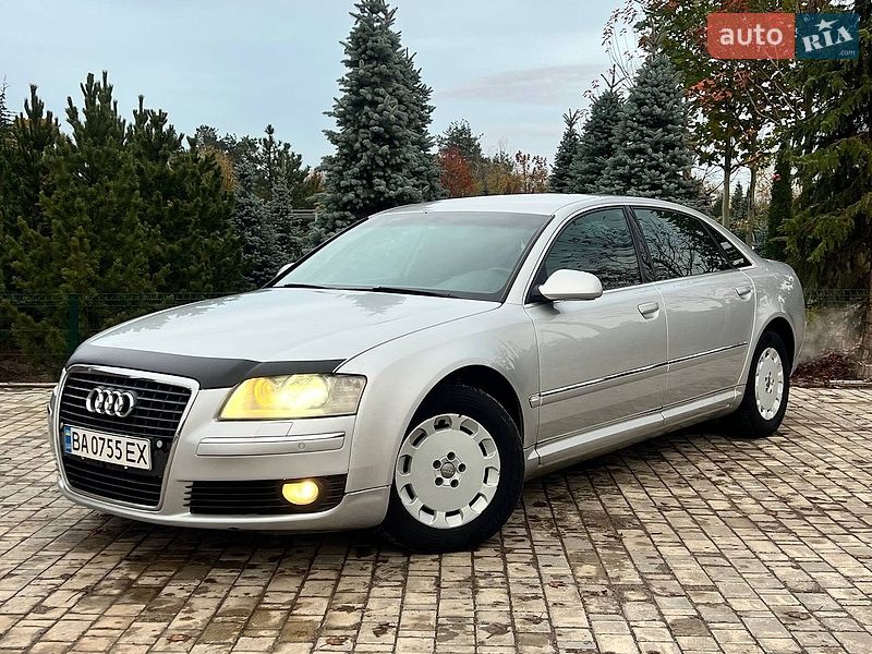 Audi A8 2004
