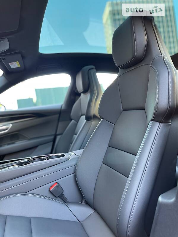 Лифтбек Audi e-tron GT 2022 в Киеве