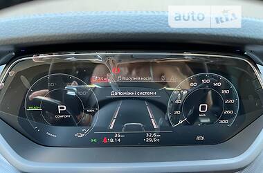 Лифтбек Audi e-tron GT 2022 в 