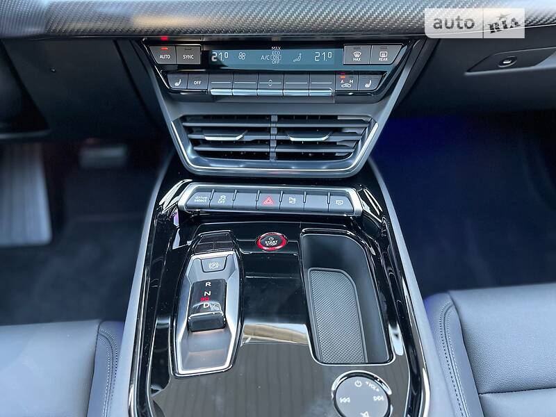 Лифтбек Audi e-tron GT 2022 в Киеве