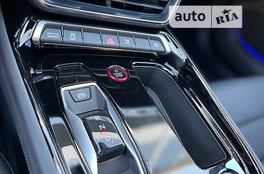 Лифтбек Audi e-tron GT 2022 в 