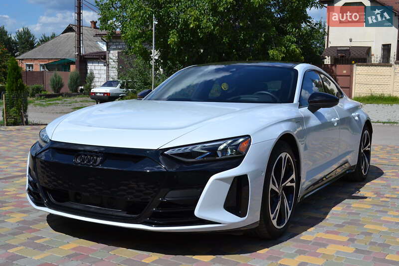 Лифтбек Audi e-tron GT 2023 в Харькове