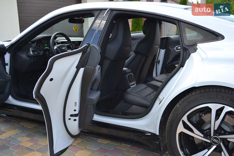 Лифтбек Audi e-tron GT 2023 в Харькове