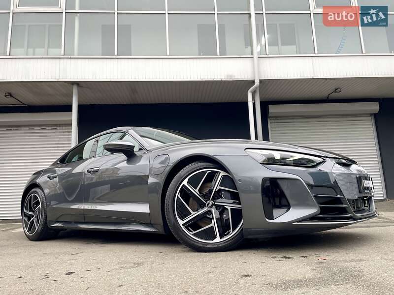 Лифтбек Audi e-tron GT 2021 в Киеве