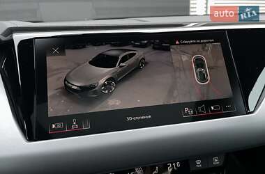Лифтбек Audi e-tron GT 2021 в 