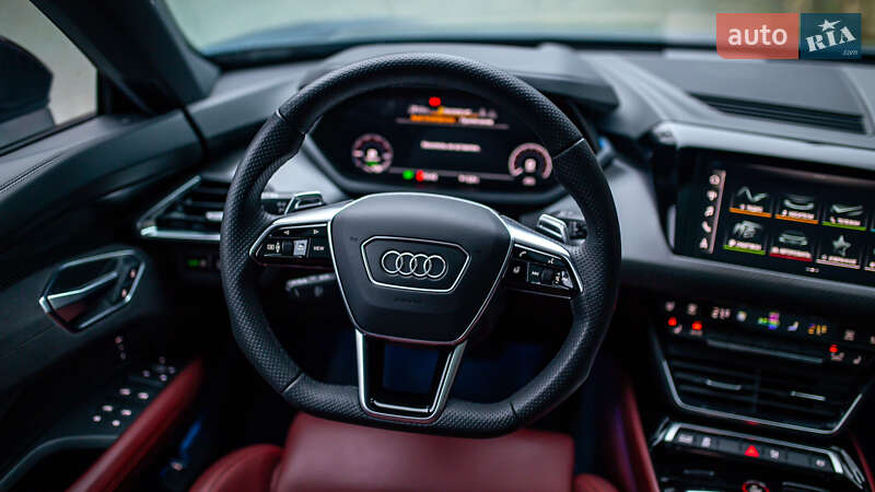 Лифтбек Audi e-tron GT 2021 в Черновцах