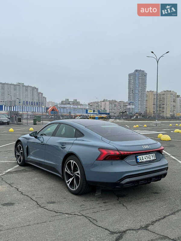 Ліфтбек Audi e-tron GT 2022 в Києві