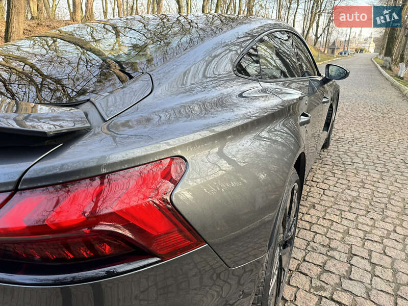 Лифтбек Audi e-tron GT 2021 в Черновцах фото 10 Лифтбек Audi e-tron GT 2021 в Черновцах